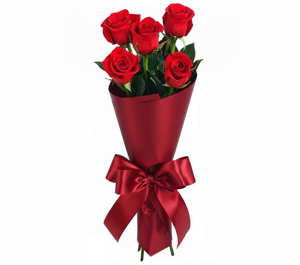 Букет 5 Красных роз Эдлесс Лав в Рогачево