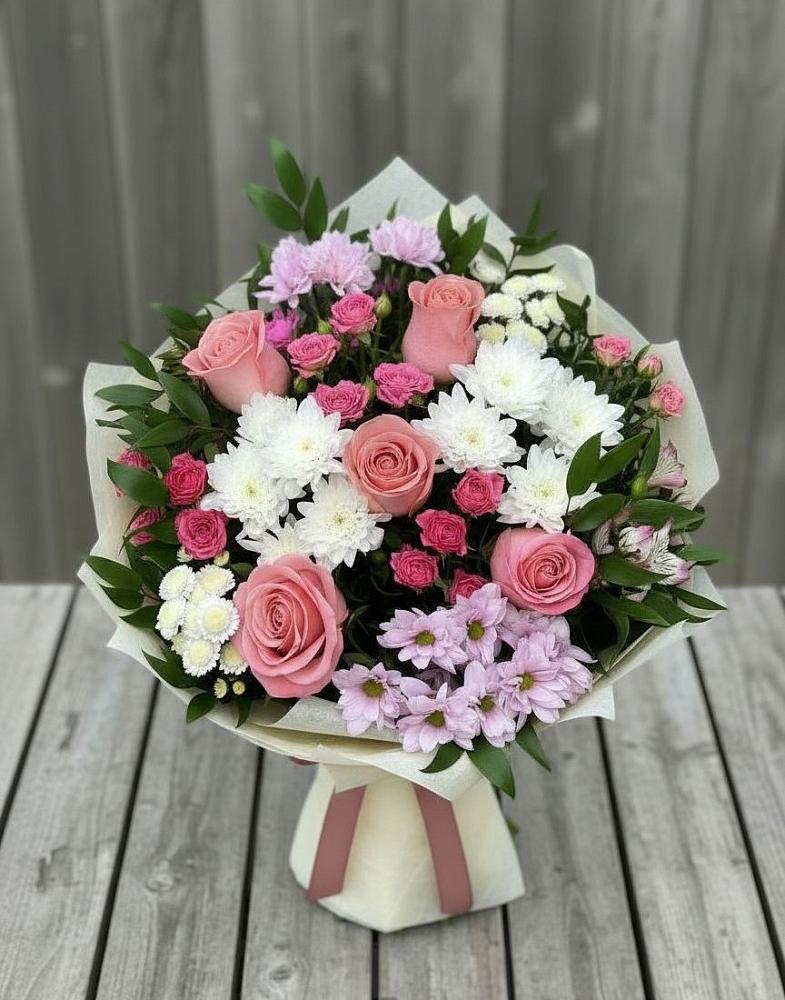 Букет цветов из: Альстромерии, Гвоздики, Розы и Хризантемы в Рогачево