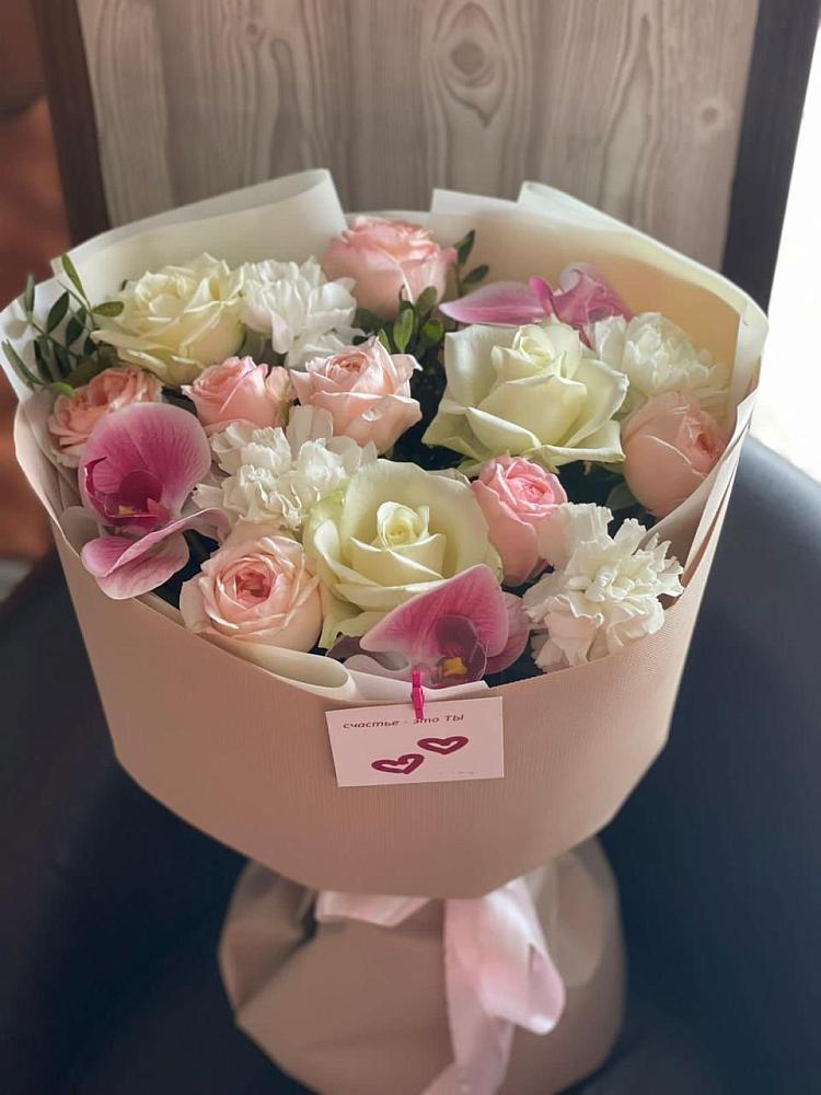 Букет цветов из: Орхидеи, Розы и Гвоздики в Рогачево