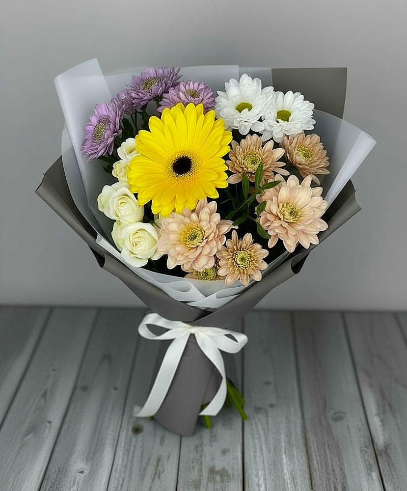 Букет цветов из: Розы, Герберы и Хризантемы в Рогачево