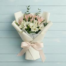 Букет цветов из:  Альстромерии в Рогачево
