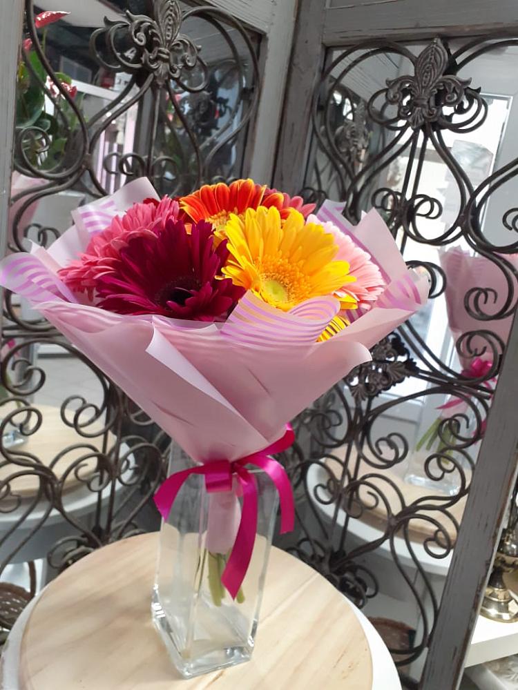 Букет цветов из: Герберы в Рогачево