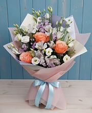 Букет цветов из:  Лизиантусы, Розы, Альстромерии и Гипсофила #REPLACE_PRED# Рогачево