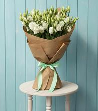 Букет цветов из:  Лизиантусы в Рогачево