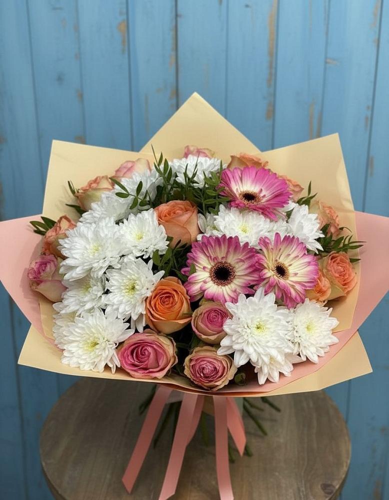 Букет цветов из: Розы, Герберы и Хризантемы в Рогачево