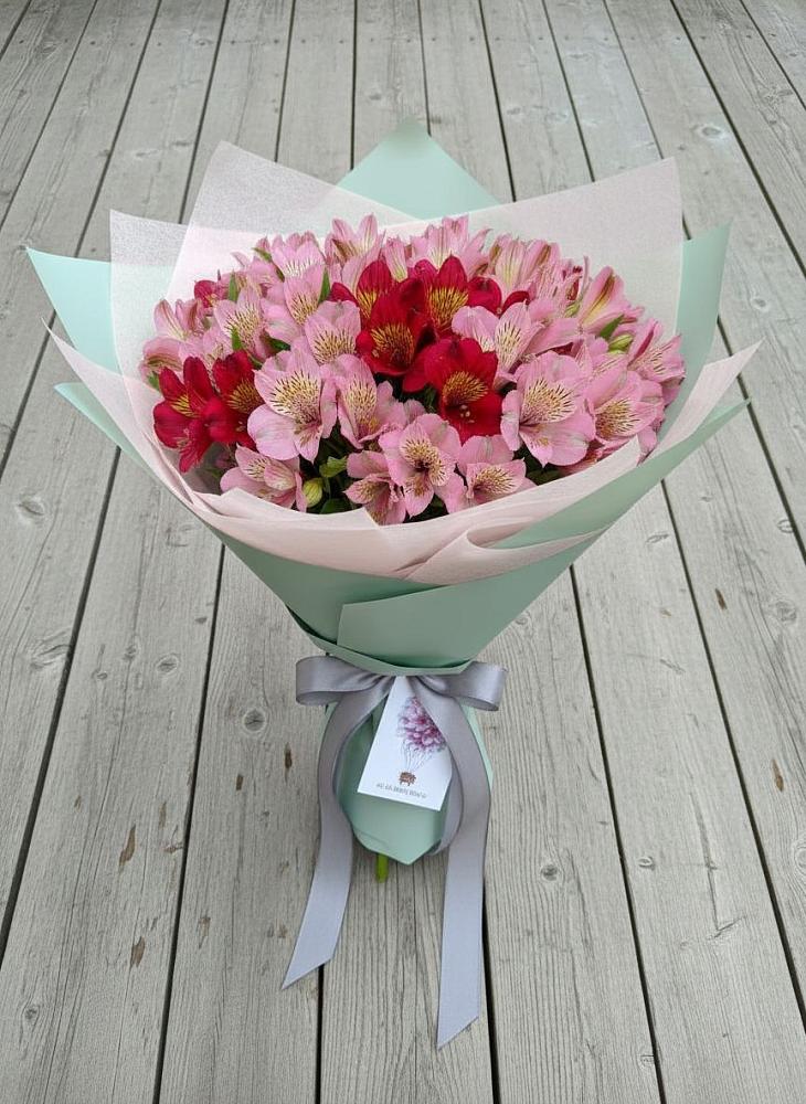 Букет цветов из: Альстромерии в Рогачево