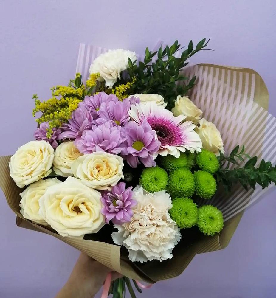 Букет цветов из: Хризантемы, Розы, Гвоздики и Герберы в Рогачево