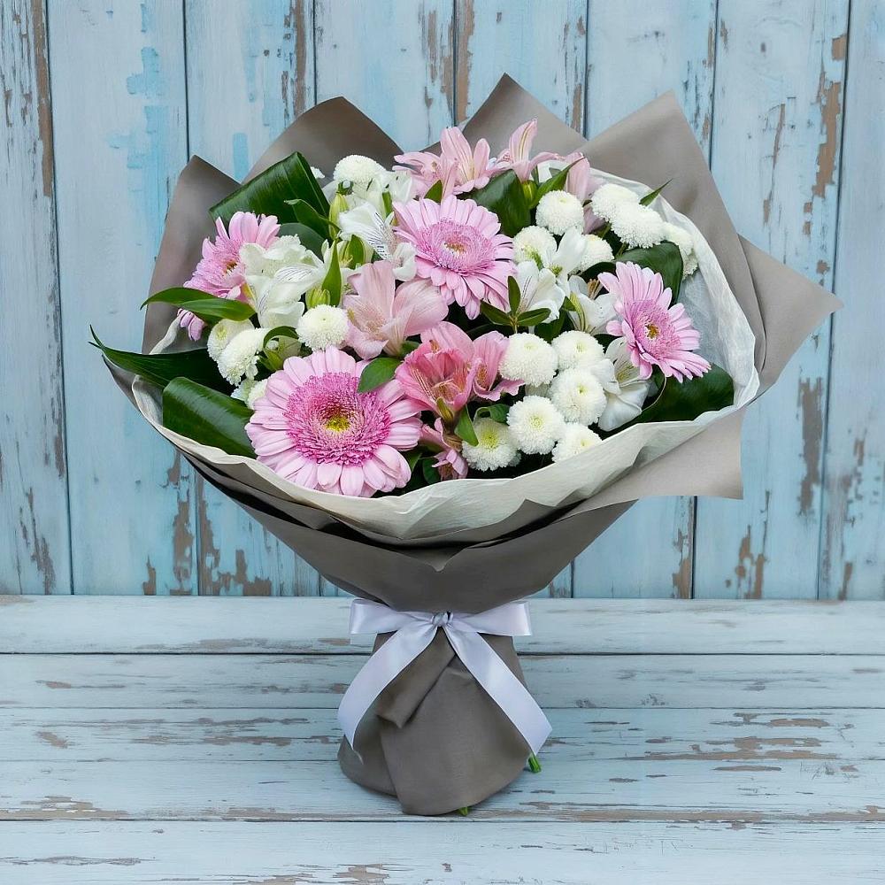 Букет цветов из: Герберы, Альстромерии и Хризантемы в Рогачево