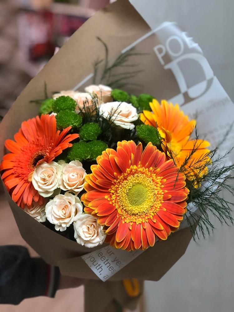 Букет цветов из: Герберы, Хризантемы и Розы в Рогачево