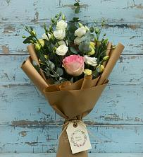 Букет цветов из:  Розы и Лизиантусы в Рогачево