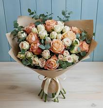 Букет цветов из:  Альстромерии и Розы в Рогачево